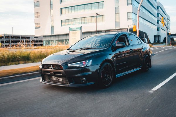 Les légendes du cyclomoteur dans le cinéma et la télévision